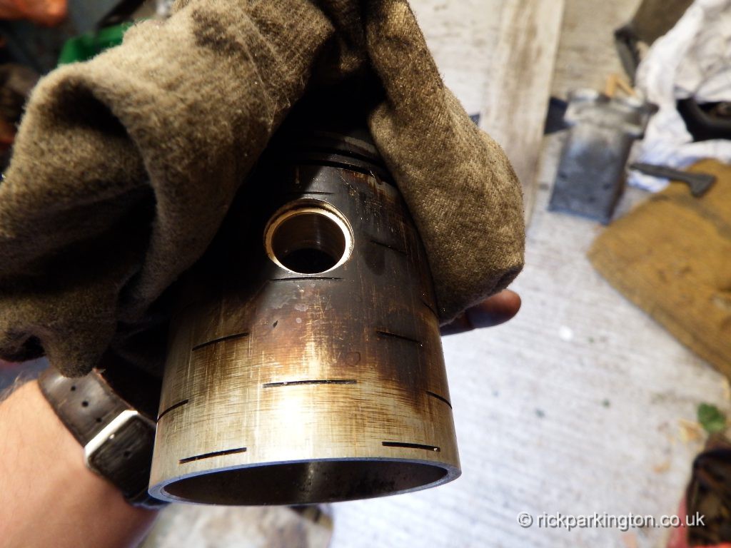 Job done, the bush is recessed to accomodate the mushroom head of the gudgeon pin buffer pad